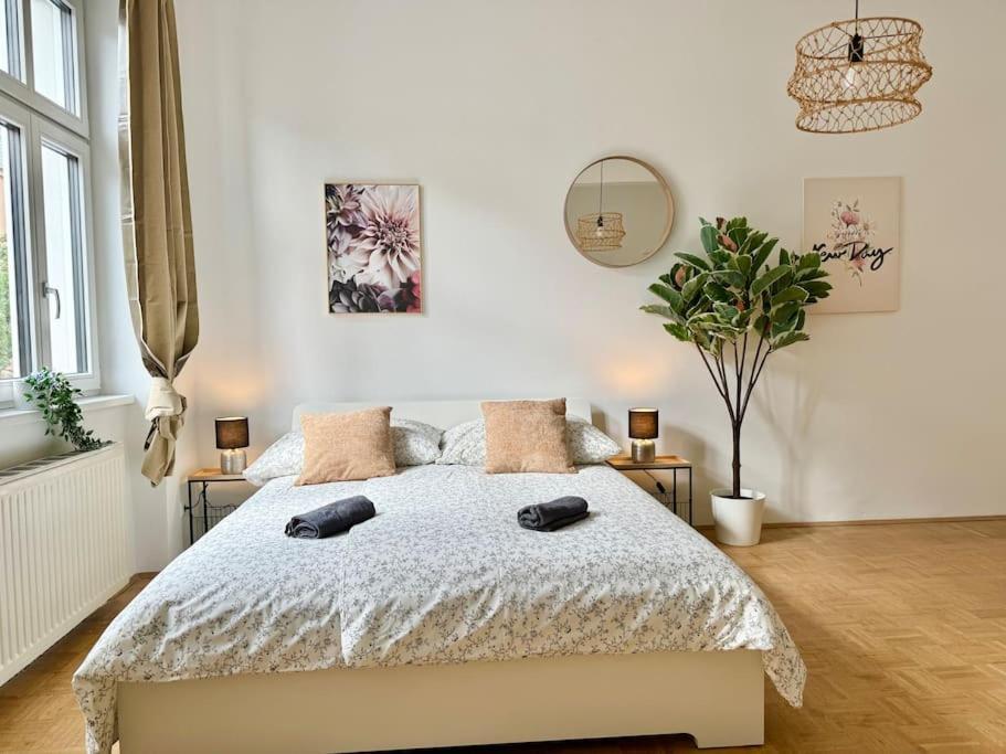 Apartment 130 M2 Stylish 5 Bedroom Vienna